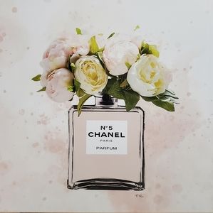 Fairchild Paris Chanel no.5 10" White flower c1